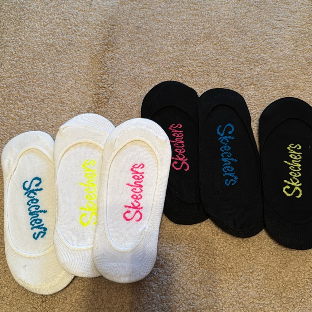 set of 6 brand new skechers no show socks